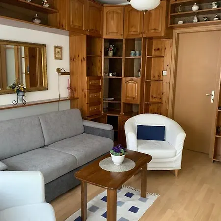 Valika Apartman Apartment *