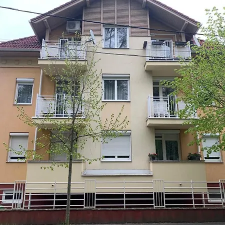 Apartment Valika Apartman Heviz